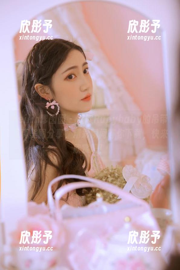 Feilin嗲囡囡 - 欣欣Rubybaby的吊带写真美图分享，精彩瞬间等你下载，快来欣赏吧！