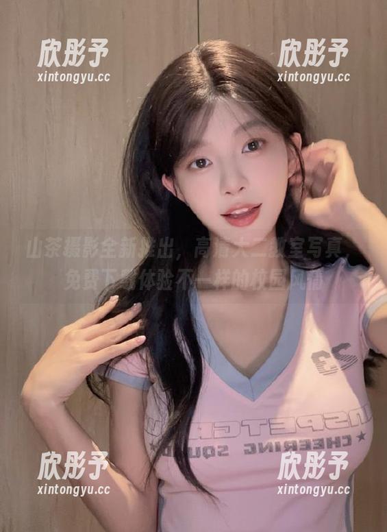 山茶摄影全新推出，高清大二教室写真，免费下载体验不一样的校园风情