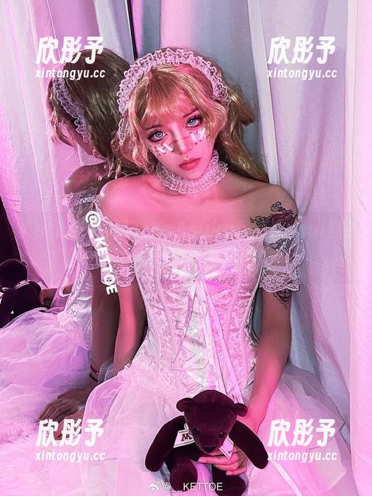 Kettoe以高清cosAsukabattlesuit归来，精彩瞬间不停歇！