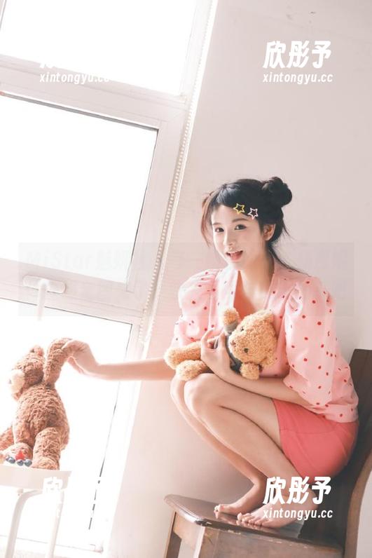 MiStar魅妍社 - 每一帧都动人，杨漫妮体操服套图来了，快来下载与朋友分享吧