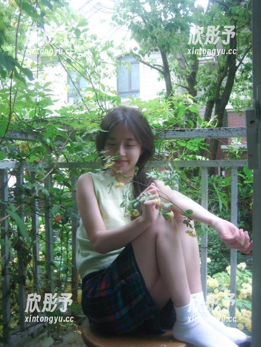 MyGirl美媛馆 - 迷人徐微微mia的清纯风采，精彩原图和图片让你瞬间心动
