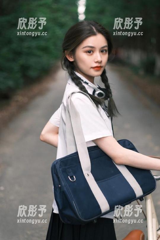 从Sonson(손손)的视角看LeeheeExpress–LEHC中的精彩cos图片