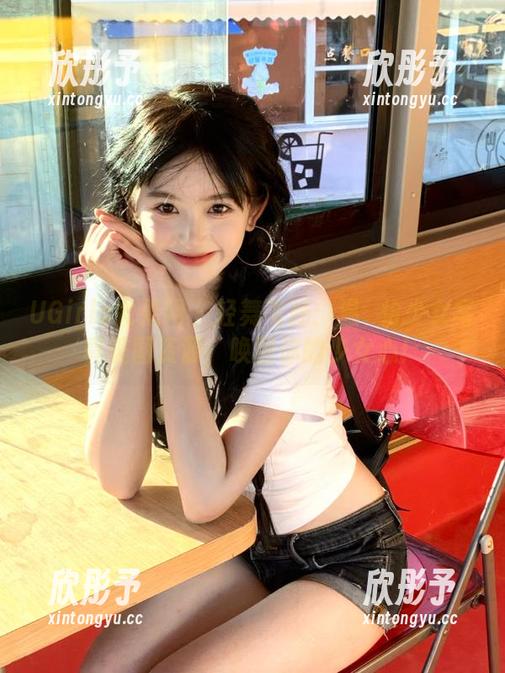 UGirls尤果网 - 轻舞飞扬：温鈊怡少女写真美图资源，唤醒你的少女心！