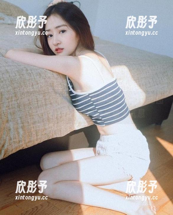 UGirls尤果网 - 王尔琳旗袍经典，精选图片展现她的独特风格与动人气息