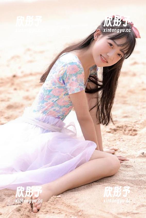 UGirls尤果网 - 揭开浴缸的秘密：王谨轩写真集原图，让你感受生命的波澜
