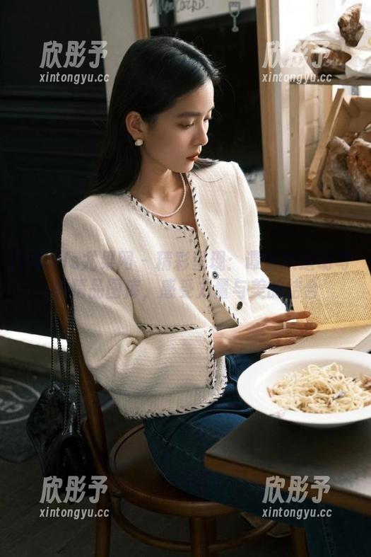 UGirls尤果网 - 精彩呈现：谭睿琪运动写真精品图库，感受力量与美的结合