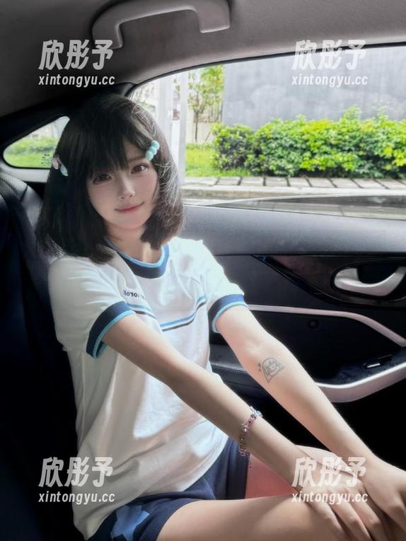 Xiuren秀人网 - 梦幻场景中的Lovely璐璐女孩，高清壁纸让你心动不已