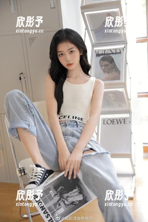 Xiuren秀人网 - 卓琳妹妹_jolin体操服系列写真：每一张美图都是对青春的礼赞