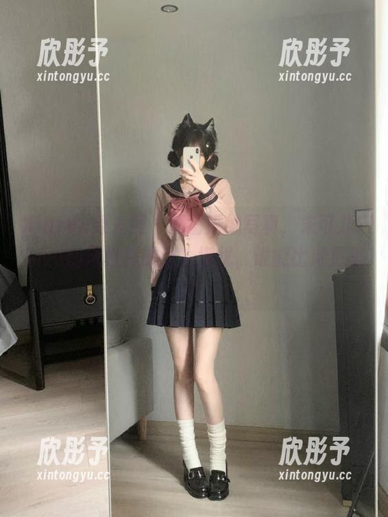 Xiuren秀人网 - 高清婚纱写真，朱可儿Flora的风格真的让人堪忧，谁能比她更美？