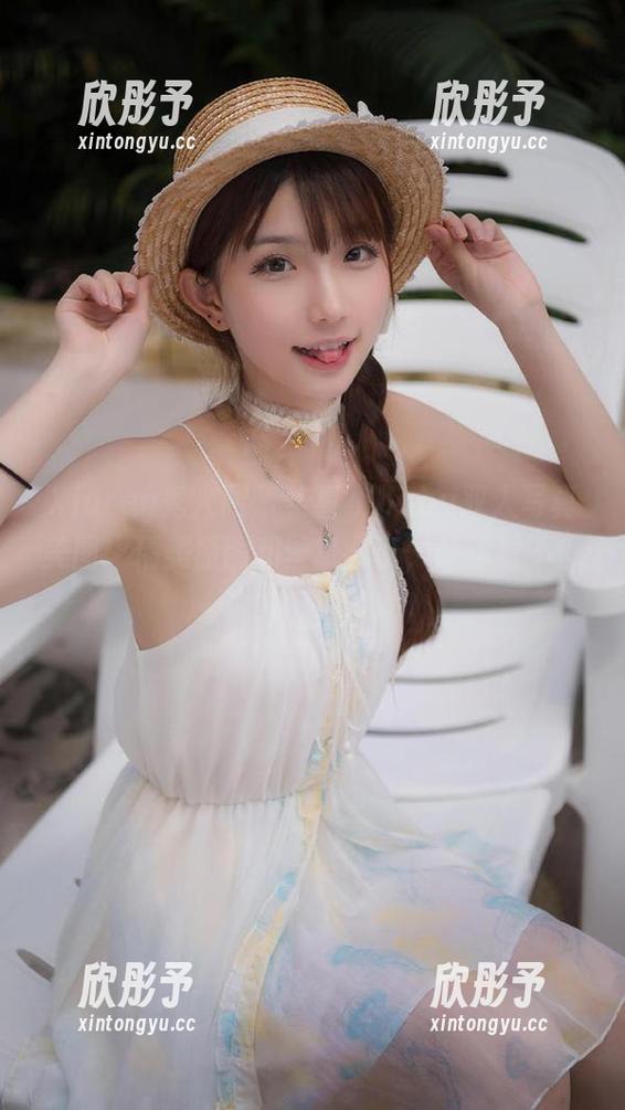 Xiuren秀人网 - 柒喜小baby双人写真美图：精美原图和壁纸分享，让你看不停！