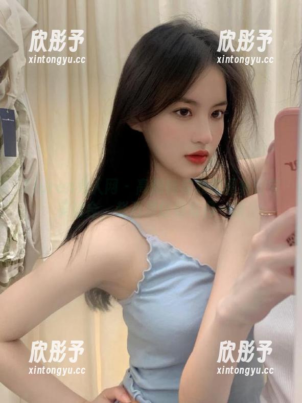 Xiuren秀人网 - 高跟鞋与私拍图集的完美结合，赵万灵让你耳目一新