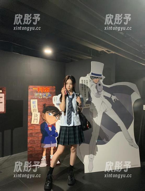 YouMi尤蜜荟 - 朱可儿Flora最新黑丝写真作品集，带你进入一个充满幻想与灵感的世界！