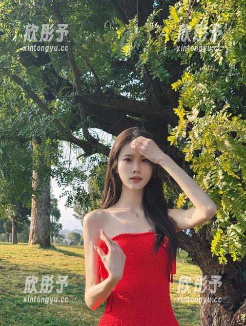 beautyleg - 牛仔裤的私房风情：Minna的精美图片让你难以忘怀
