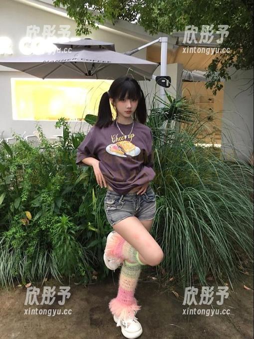 beautyleg - 免费品味Rubis的夏天作品，感受每一帧背后的故事与情感！