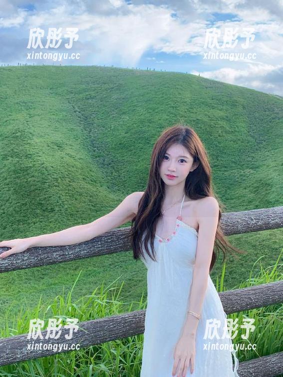 beautyleg - 爆笑最新Ruby兔女郎照片，兔耳朵与时尚结合的奇妙瞬间！
