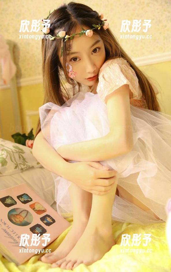 beautyleg-Vanessa beautyleg - 倾心空姐Vanessa,她的写真作品和资源让每一次飞行变得值得!
