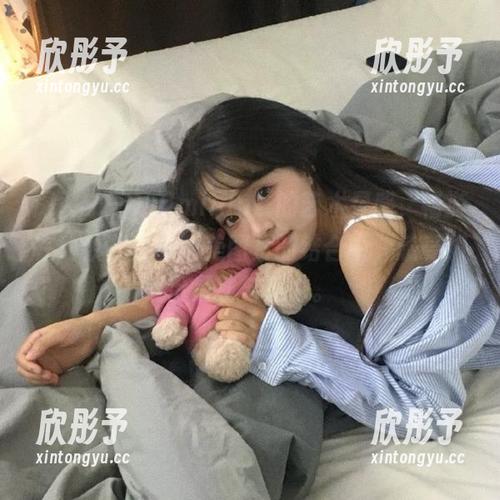 深入“三刀刀miido”的艺术灵感，畅游在豹纹写真与精美图片的结合中，感受那份灵动与魅力。