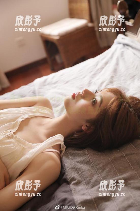 丽柜 - 全新yuleba厨娘写真作品，最新图库带你领略美食魅力！