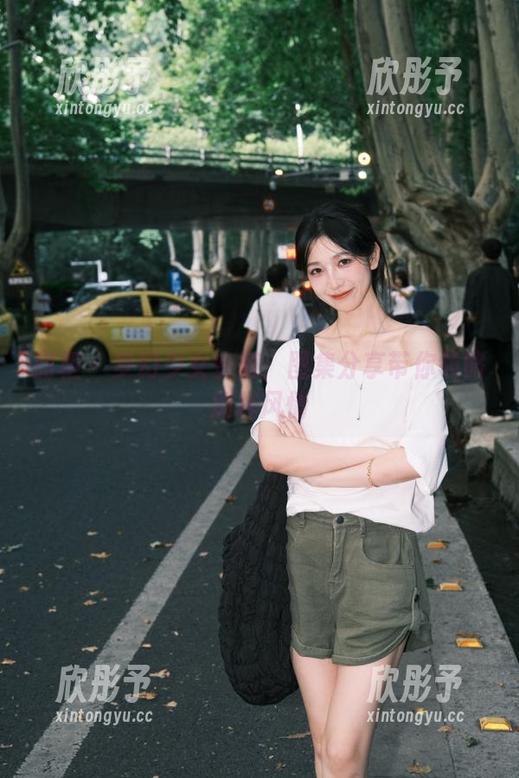 丽柜 - 梦幻少女安娜：图集分享带你领略别样风情