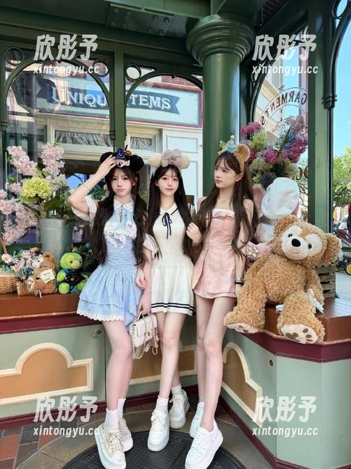 丽柜 - 在线揭秘小爽的花漾清莲写真合集，带你领略清新魅力