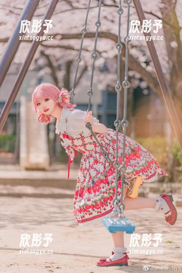 与伊喵君_Nya一起探秘牛仔裤：精美写真集原图大赏