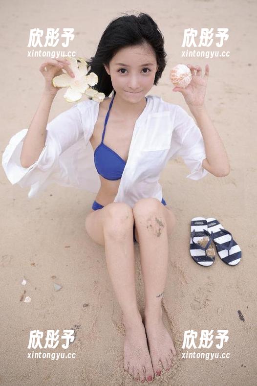 克拉女神 - 一场视觉盛宴，分享孟君的可爱写真集带给你的无尽享受！