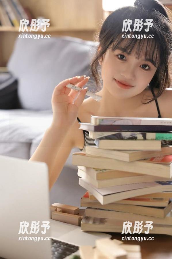 兔几盟 - 全新发布！许文婷Regina女仆最新图册，给你带来不一样的视觉享受