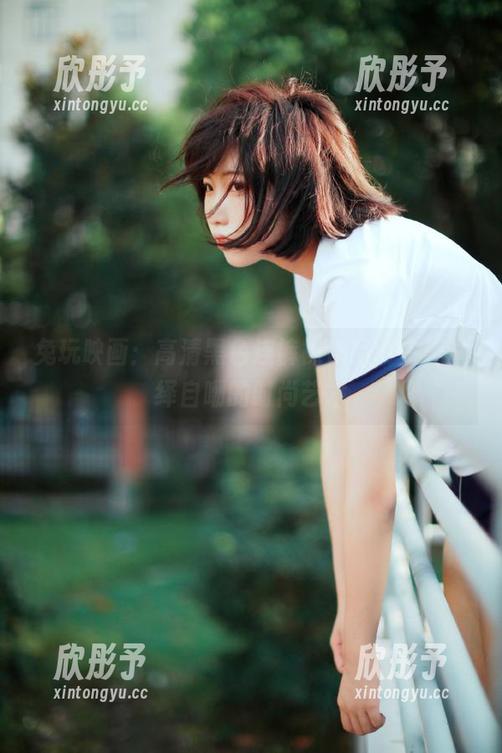 兔玩映画：高清黑色连裤袜作品，完美演绎自嘲的时尚艺术