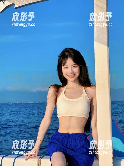 嗲囡囡 - 施忆佳KITTY的豹纹写真：原图里的我，居然被豹纹掩盖了内心的真实