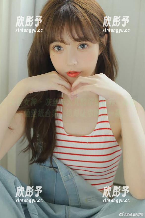 头条女神 - 灰丝与火儿的缤纷世界：高颜值壁纸合集，绝对让你眼前一亮
