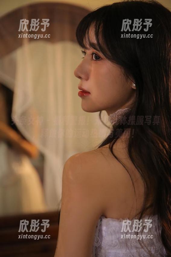 头条女神 - 福利警报！米粒儿体操服写真，释放你的运动热情与美丽！