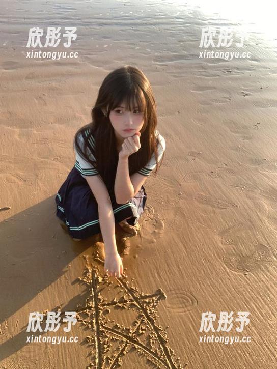 尤果网 - 芝芝Booty写真全集：在这个夏天与自然亲密接触，感受每一瞬间的美好与温暖