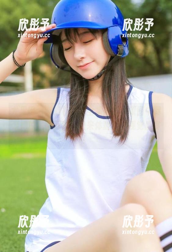 尤果网 - 郭婉祈网袜全集曝光，原图中尽显她的风情万种，快来体验这场视觉盛宴！