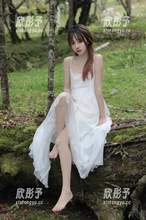 尤物馆 - 观看这一系列图包，感受婕西儿jessie“裤里丝”的诱惑与时尚气息！
