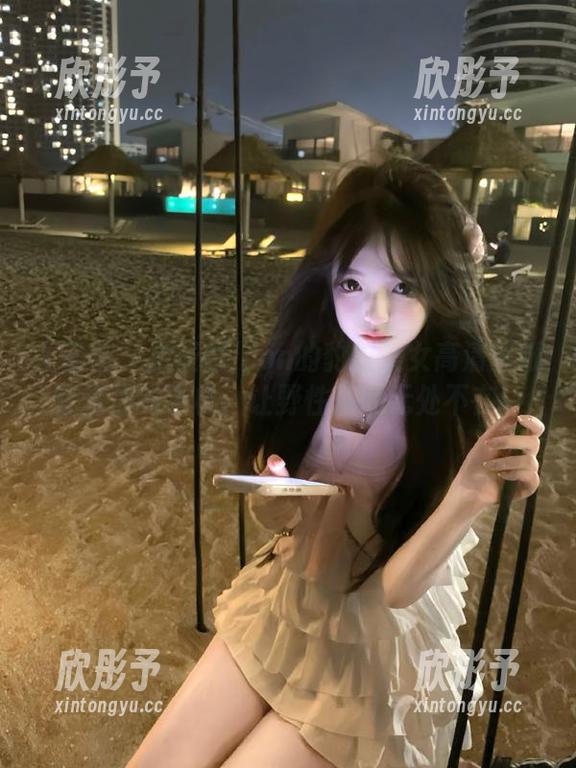 尤蜜荟 - 把筱慧icon的豹纹美女高清壁纸存进你的手机，让野性从此无处不在！