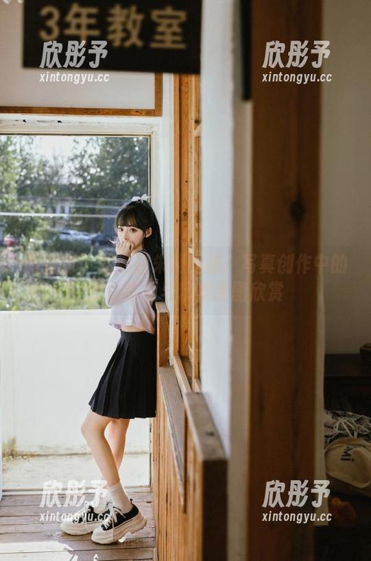微密圈 - 就是阿朱啊的猫：写真创作中的灵动瞬间与精美原图欣赏