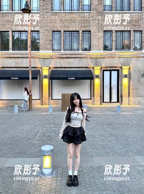 推女神 - 高清原图欣赏：萌琪琪Lrene与裤里丝的完美视觉盛宴