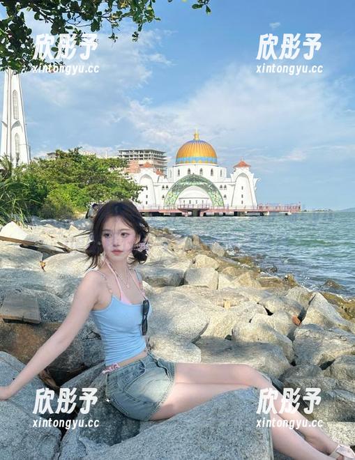 微密圈 - 私房浴室写真图包：林子喵Lynne诠释性感与艺术的完美结合