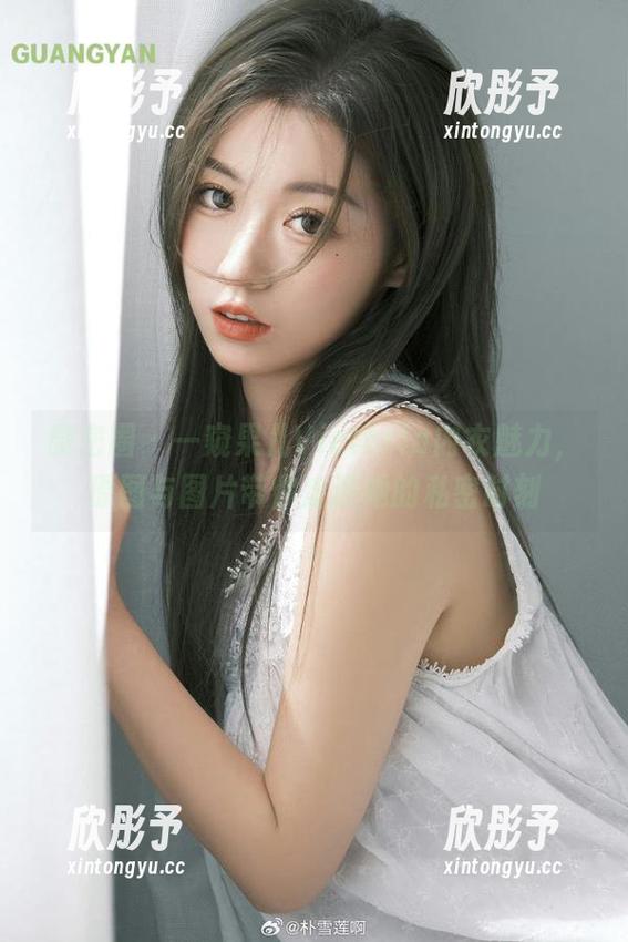 微密圈 - 一窥果儿Victoria内衣魅力，原图与图片带你走进她的私密时刻