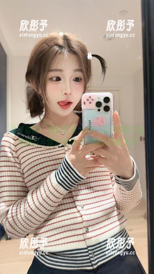 森萝财团 - 最新写真大片：卉子演绎《绫波丽战斗服泳装》30D肉丝风格风采