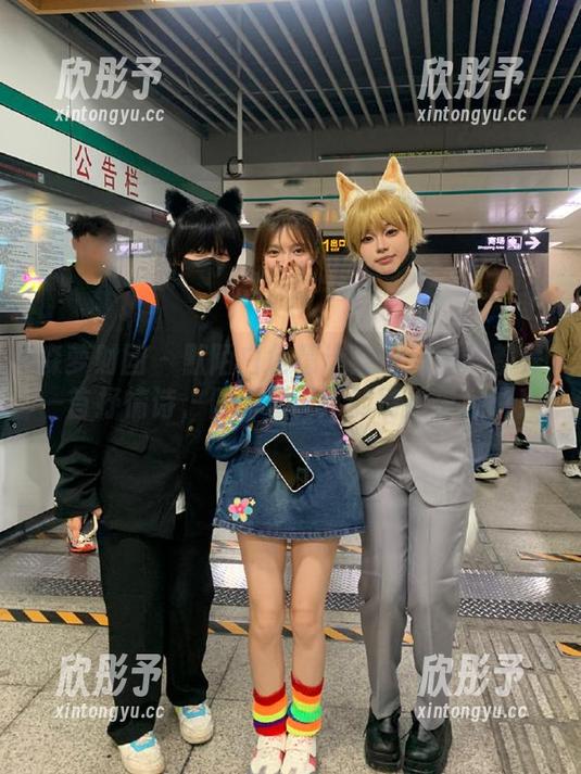 森萝财团 - 默陌白色精选：每张图片都是一首抒情诗，倾诉着无尽的情感与意识！