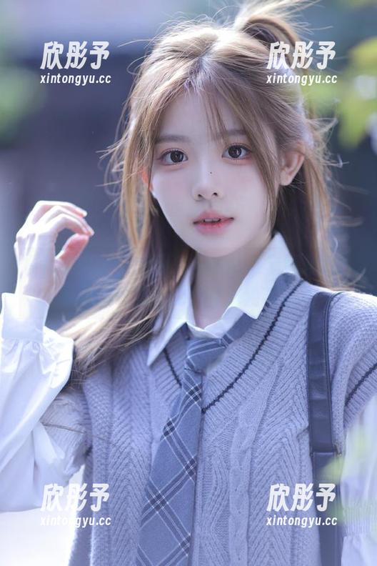 模范学院 - 任莹樱Jenny内衣套图精选：展现女性之美的独特视角与风格