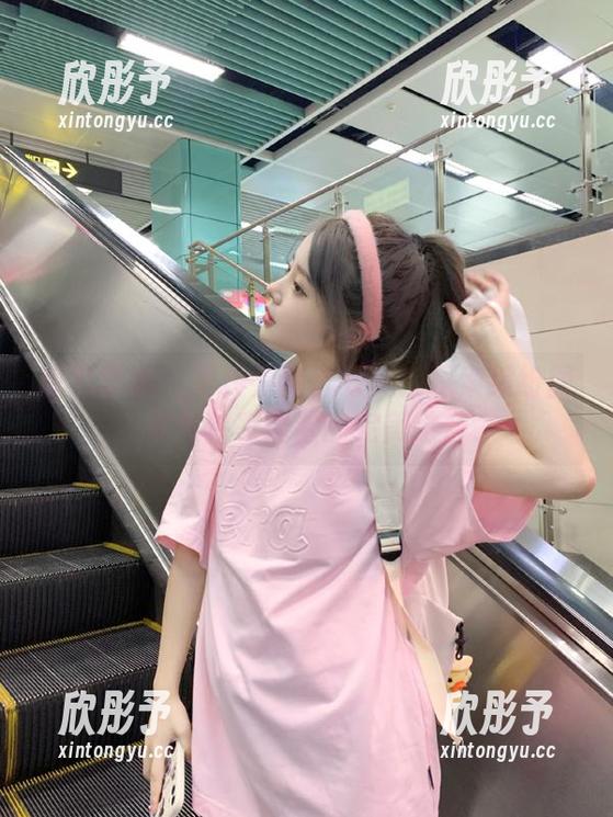 模范学院 - 夏玲蔓甜心写真：探索缤纷图片与独家资源的完美结合