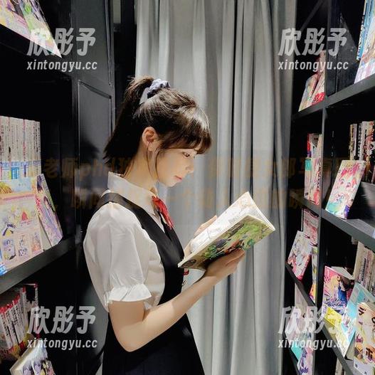爱老师phd独家推荐：保时捷女郎写真图集，瞬间捕捉每一个动人心弦的瞬间！
