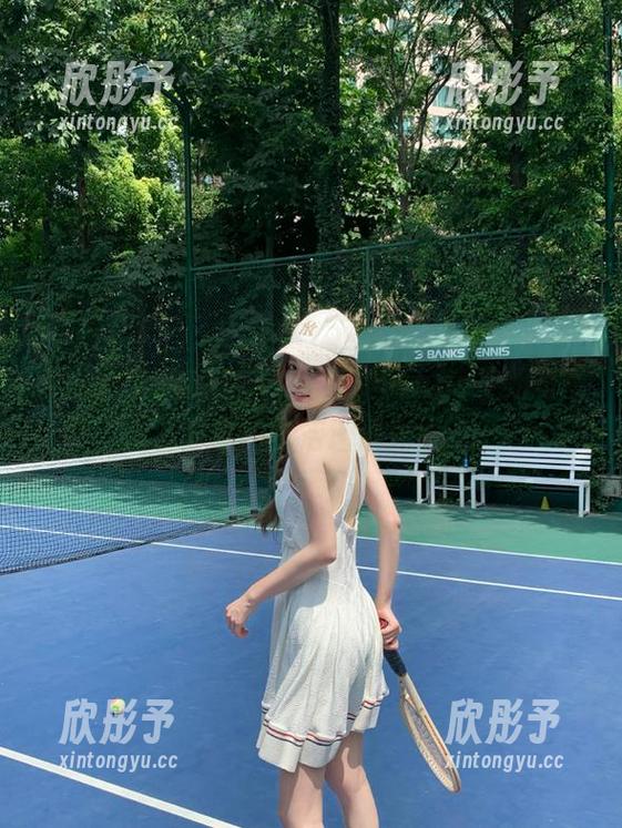 爱蜜社 - 福利全开，乐乐Mango空姐写真为你的生活增添光彩