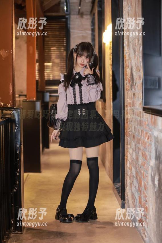 白莉爱吃巧克力定制图集：雷电将军瞬间展现独特魅力