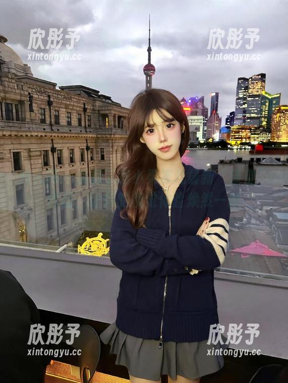 秀人网-小果冻儿 秀人网 - 免费下载小果冻儿最新“镂空”作品,让你的视觉体验焕然一新