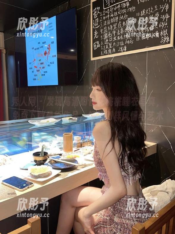 秀人网 - 发现高清明日花桃桃睡衣写真，免费下载最新作品，领略别样风情与艺术魅力！