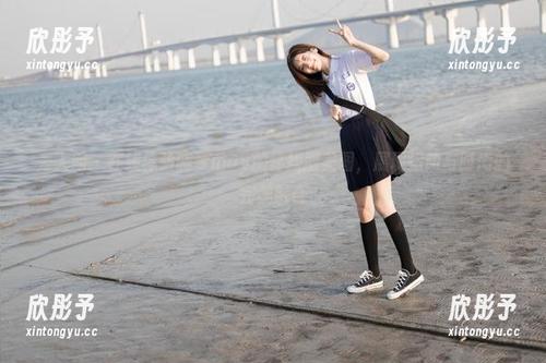 秀人网 - 在线体验晓梦may的体操服美图，展现运动与时尚的完美融合