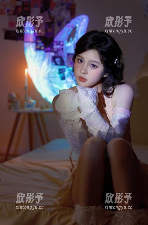 秀人网 - 月野兔美妞高跟鞋写真合集，免费送给爱美的你，快来拿吧！